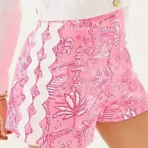 Lilly Pulitzer EUC Sarissa Short Women’s 8 in Pennys Playgound